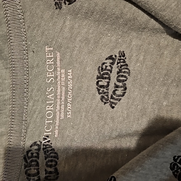 Victoria's Secret Sleep Set - Size XS New Without Tag - Picture 4 of 5